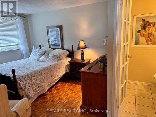 1004 - 3100 Carling Avenue, Ottawa, ON - Indoor Photo Showing Bedroom