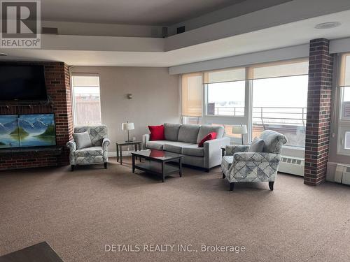 1004 - 3100 Carling Avenue, Ottawa, ON - Indoor Photo Showing Living Room