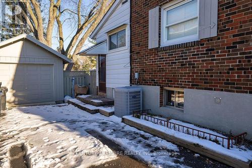 292 Horsham Avenue, Toronto, ON - Outdoor With Exterior