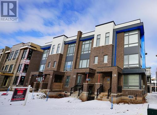 3097 Meadowridge Drive, Oakville, ON - Outdoor With Facade