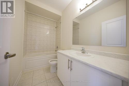 3097 Meadowridge Drive, Oakville, ON - Indoor Photo Showing Bathroom