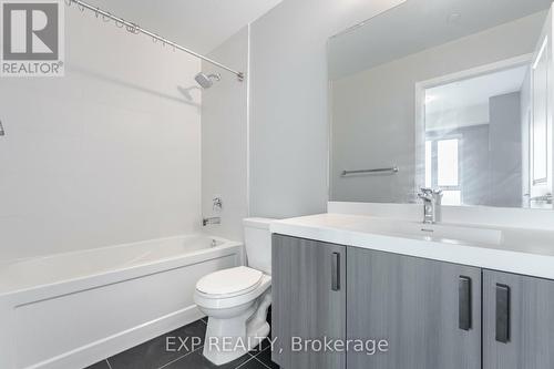 922 - 8 Nahani Way E, Mississauga, ON - Indoor Photo Showing Bathroom