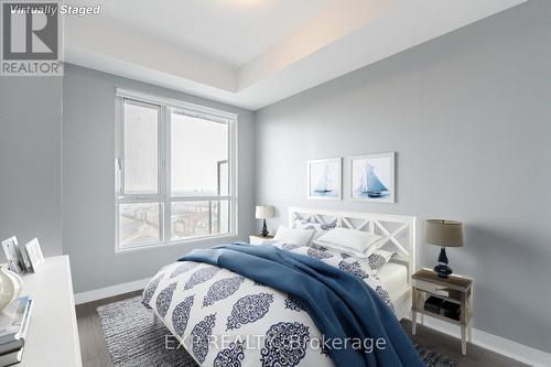 922 - 8 Nahani Way E, Mississauga, ON - Indoor Photo Showing Bedroom