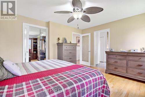 746 St Pierre Road, Russell, ON - Indoor Photo Showing Bedroom