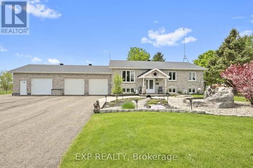 746 St Pierre Road, Russell, ON - Outdoor With Deck Patio Veranda