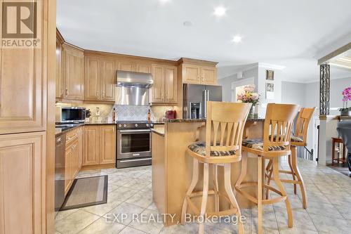 746 St Pierre Road, Russell, ON - Indoor Photo Showing Kitchen