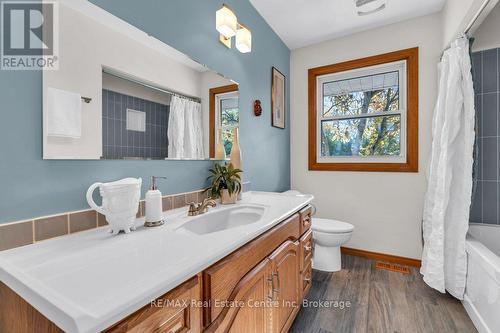 19 Promenade Road, Guelph/Eramosa, ON - Indoor Photo Showing Bathroom