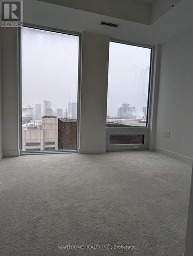 3404 - 238 Simcoe Street, Toronto, ON - Indoor Photo Showing Other Room