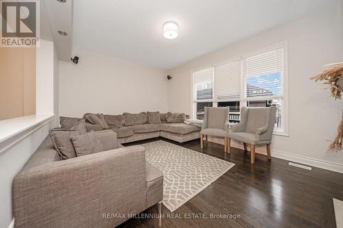 36 Elwin Road, Brampton, ON - Indoor Photo Showing Living Room