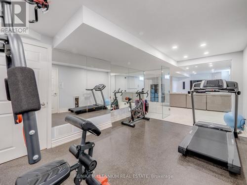 1050 Masters Green, Oakville, ON - Indoor Photo Showing Gym Room