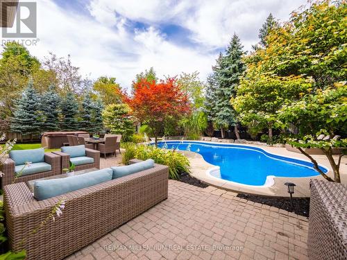 1050 Masters Green, Oakville, ON - Outdoor With In Ground Pool With Deck Patio Veranda With Backyard