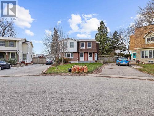 17 Maplestone Avenue, Sarnia, ON - Outdoor With Facade