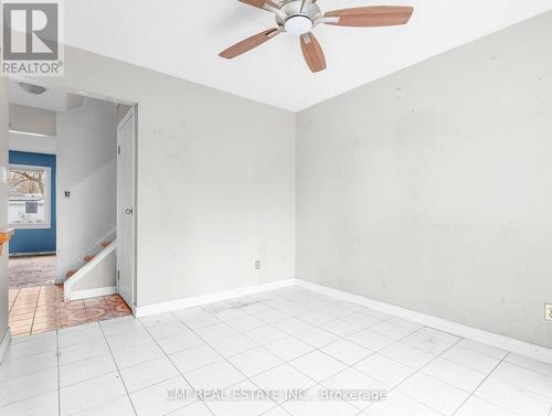 17 Maplestone Avenue, Sarnia, ON - Indoor Photo Showing Other Room