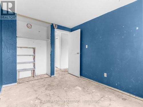 17 Maplestone Avenue, Sarnia, ON - Indoor Photo Showing Other Room