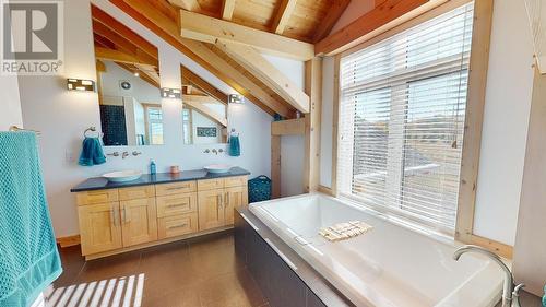 13113 Sunnyside Drive, Fort St. John, BC - Indoor Photo Showing Bathroom