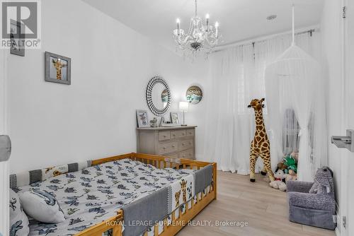 19 Littoral Place, Toronto, ON - Indoor Photo Showing Bedroom