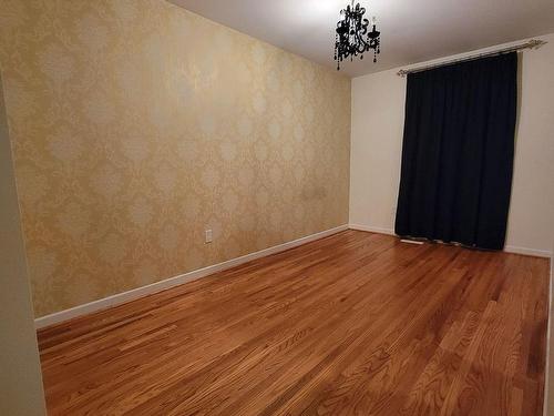 43-551 Steeles Ave W, Toronto, ON - Indoor Photo Showing Other Room