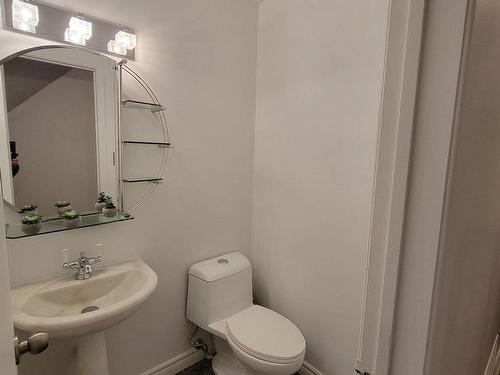 43-551 Steeles Ave W, Toronto, ON - Indoor Photo Showing Bathroom