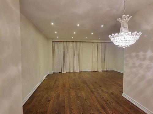 43-551 Steeles Ave W, Toronto, ON - Indoor Photo Showing Other Room