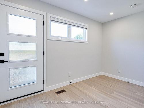 Upper-20 Kewbeach Ave, Toronto, ON - Indoor Photo Showing Other Room