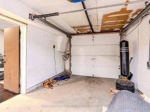 84 Moregate Cres, Brampton, ON - Indoor Photo Showing Garage