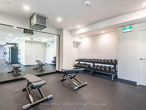 616-2720 Dundas St W, Toronto, ON - Indoor Photo Showing Gym Room