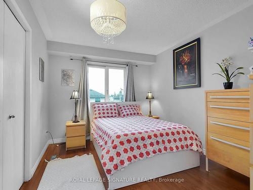 99 Westwinds Dr, London, ON - Indoor Photo Showing Bedroom