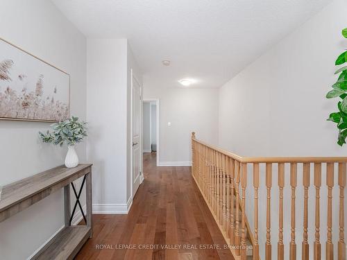 12-7 Lakelawn Rd, Grimsby, ON - Indoor Photo Showing Other Room