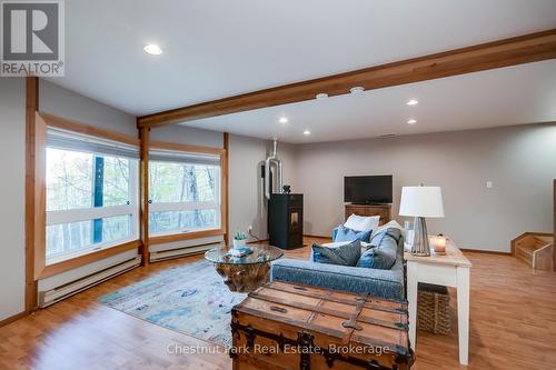 1033 Point Ideal Road, Lake Of Bays (Franklin), ON - Indoor