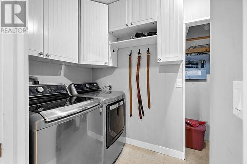 2315 16Th Street, Lister, BC - Indoor Photo Showing Laundry Room