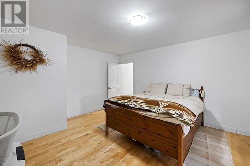 2315 16Th Street, Lister, BC - Indoor Photo Showing Bedroom