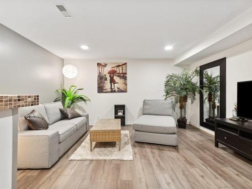 Salle familiale - 477 Rue Mcmillan, Gatineau (Gatineau), QC - Indoor Photo Showing Living Room