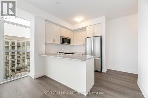 1105 - 460 Dundas Street E, Hamilton, ON - Indoor Photo Showing Kitchen