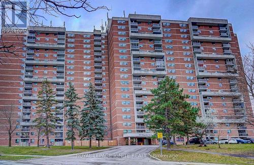 1913 - 100 Wingarden Court, Toronto, ON - Outdoor With Balcony With Facade