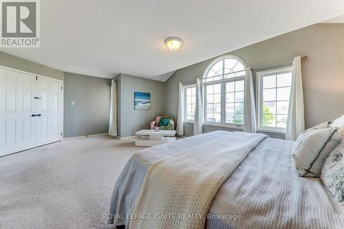 1547 Spencely Drive, Oshawa, ON - Indoor Photo Showing Bathroom