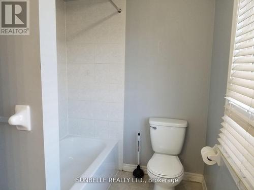 Upper - 26 Senwood Street, Brampton, ON - Indoor Photo Showing Bathroom