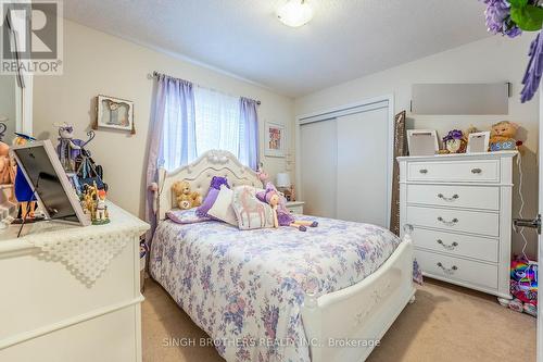 21 Hoover Road, Brampton, ON - Indoor Photo Showing Bedroom