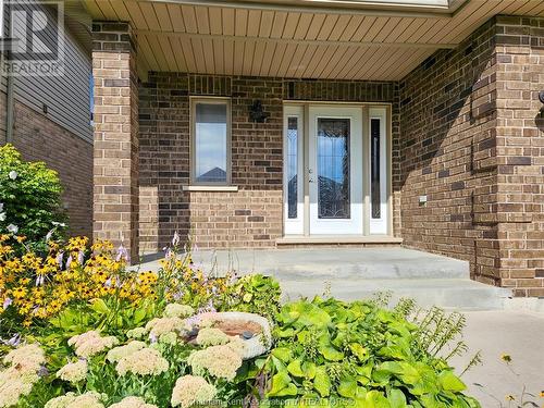 122 Smithfield Circle, Chatham, ON - Outdoor With Deck Patio Veranda