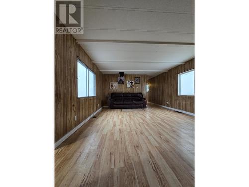 18 5378 Park Drive, 100 Mile House, BC - Indoor