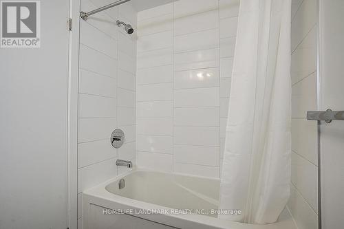 806 - 50 Forest Manor Road, Toronto, ON - Indoor Photo Showing Bathroom