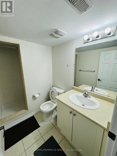 Upper - 20 Daylight Street, Brampton, ON - Indoor Photo Showing Bathroom