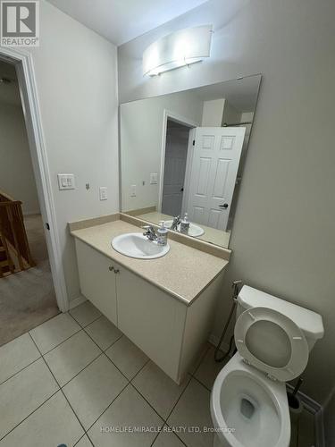 Upper - 20 Daylight Street, Brampton, ON - Indoor Photo Showing Bathroom