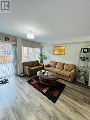 Upper - 20 Daylight Street, Brampton, ON - Indoor Photo Showing Living Room