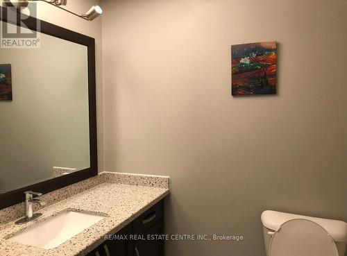 100 Periwinkle Street, Kitchener, ON - Indoor Photo Showing Bathroom