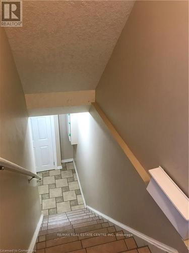 100 Periwinkle Street, Kitchener, ON - Indoor Photo Showing Other Room