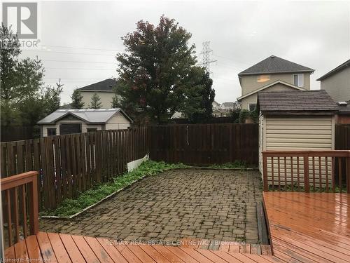 100 Periwinkle Street, Kitchener, ON - Outdoor