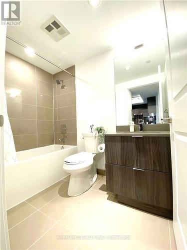 1804 - 395 Bloor Street E, Toronto, ON - Indoor Photo Showing Bathroom