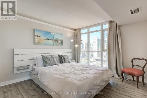 1706 - 15 Iceboat Terrace, Toronto, ON - Indoor Photo Showing Bedroom