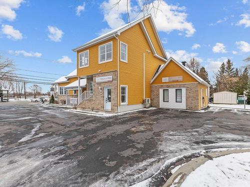 Frontage - 122 Rue Jean-Talon, Saint-Jean-Sur-Richelieu, QC - Outdoor