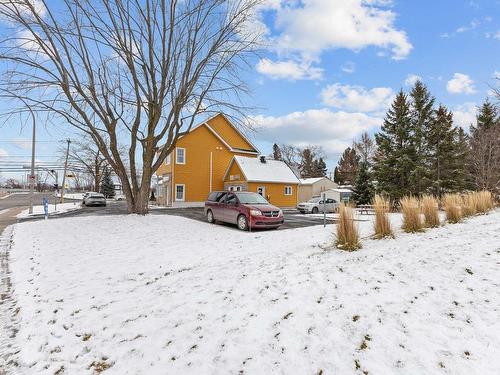 Backyard - 122 Rue Jean-Talon, Saint-Jean-Sur-Richelieu, QC - Outdoor